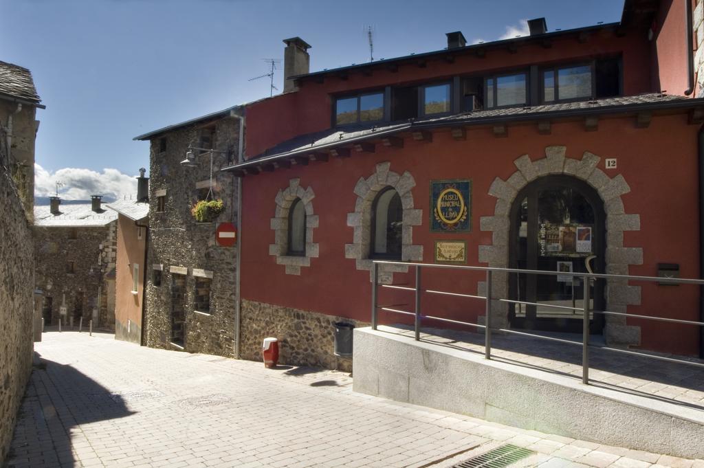 Alberg Anna Maria Janer Llivia Exterior foto